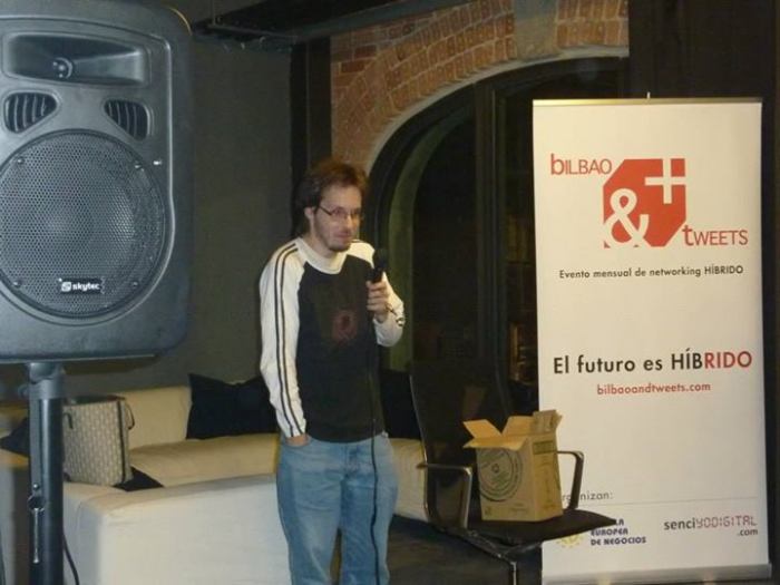 1526377_10201352091941181_64572423_n